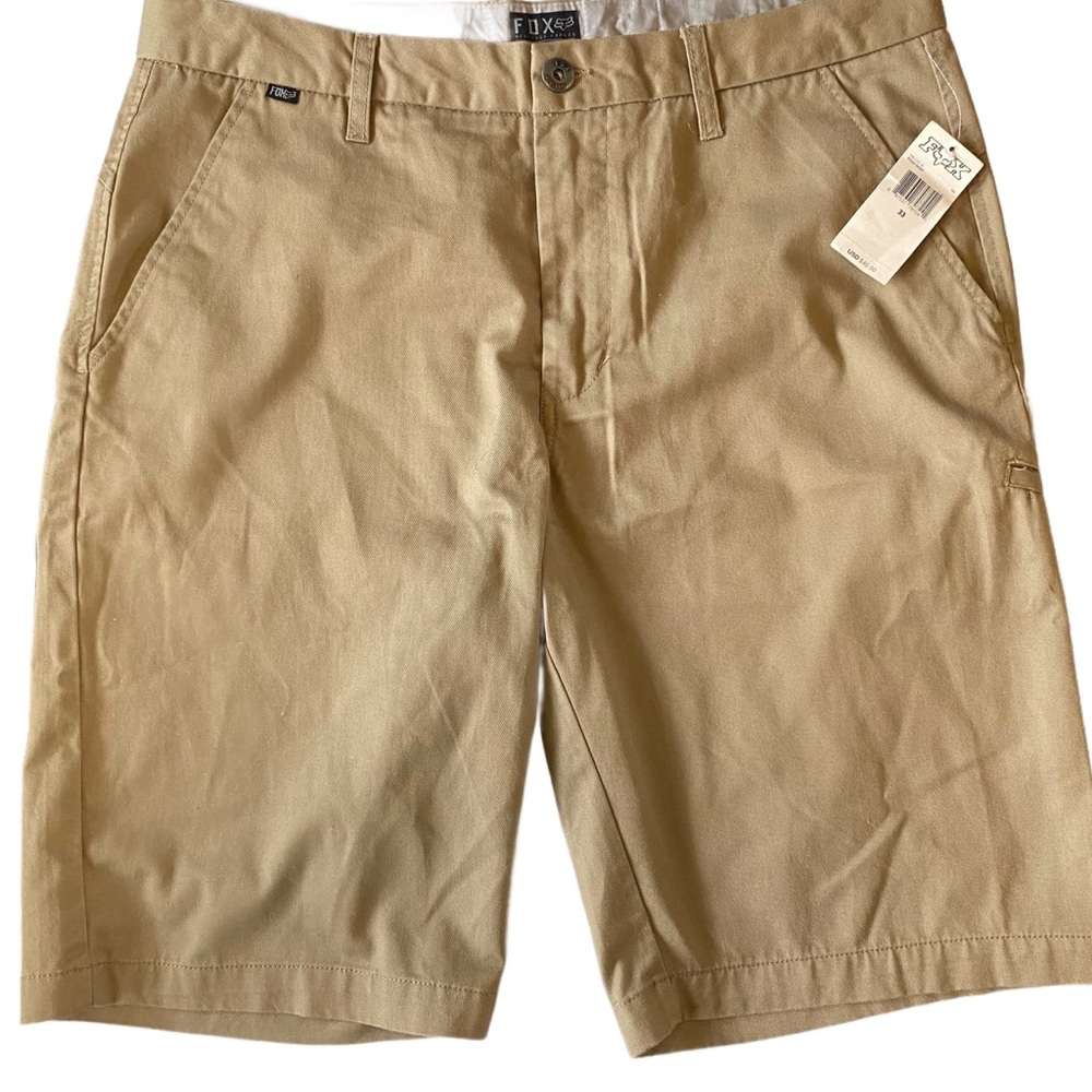 Fox Men’s Essex Khaki Flat Front Shorts Size 33 NWT